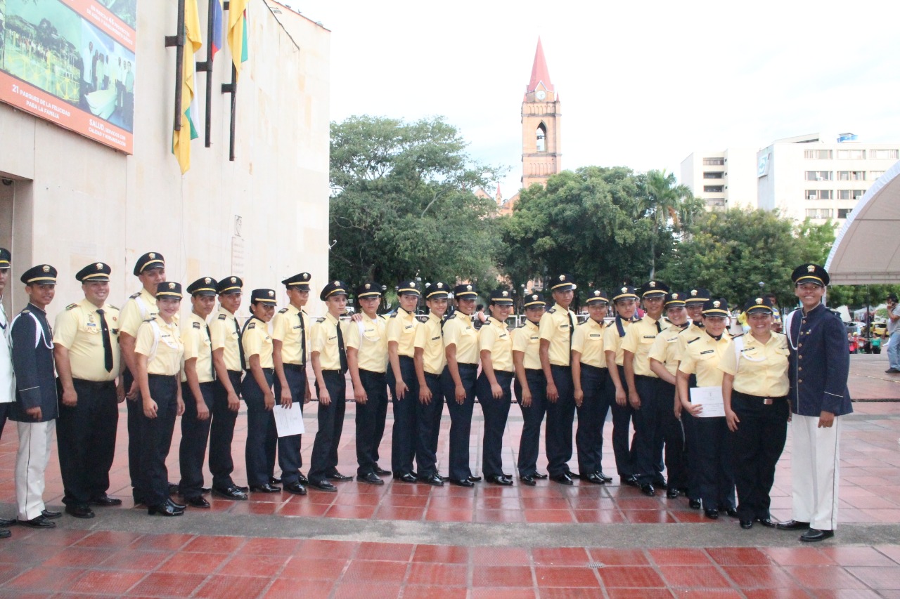 En total son 50 nuevos patrulleros que comenzarán a prestar sus servicios en diferentes actividades como ha sido habitual a lo largo de los años.
